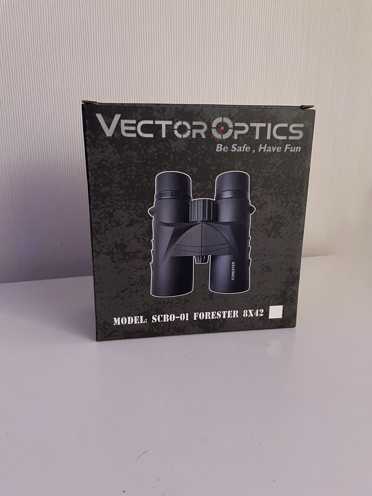 Бинокъл vector optics