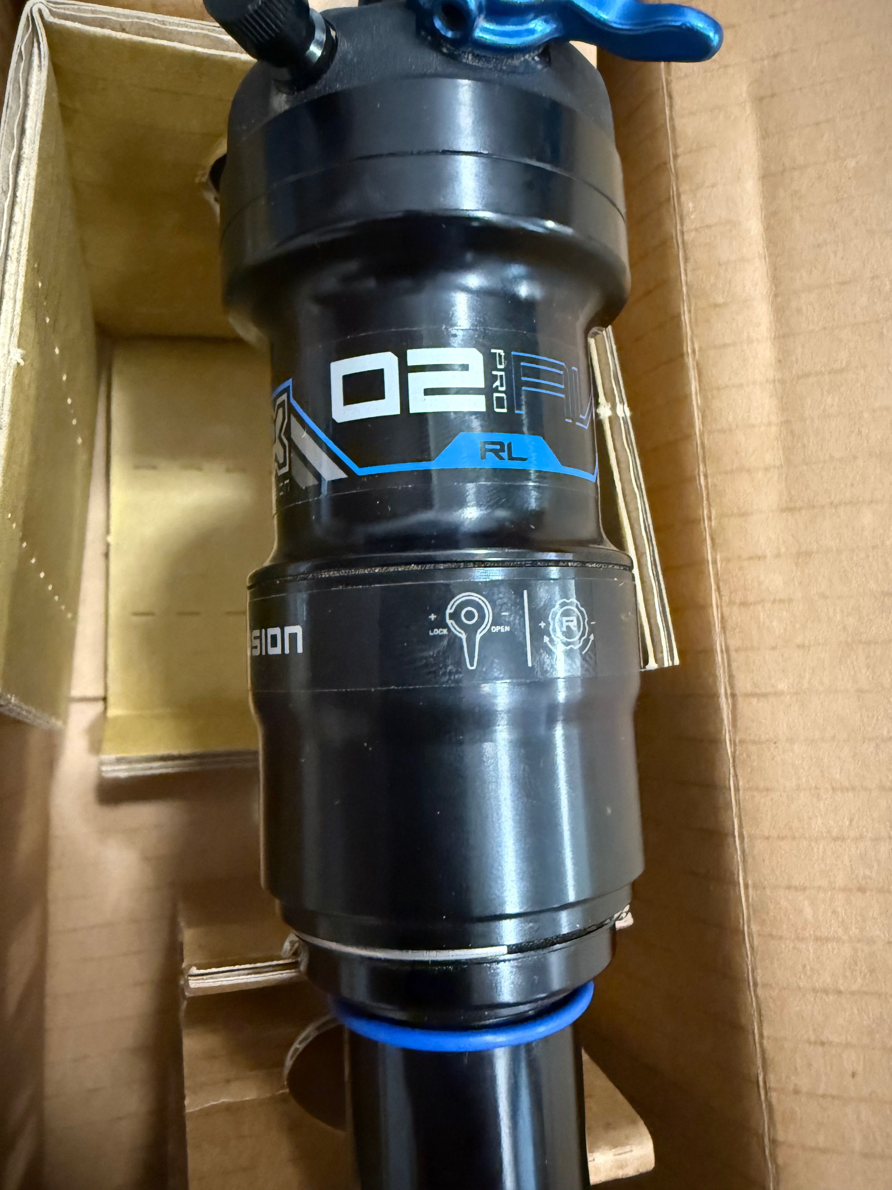 Продавам Шок X-Fusion Pro 2 RL