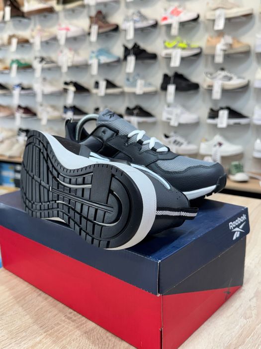 Sneakers Reebok Club C Barbati - 40