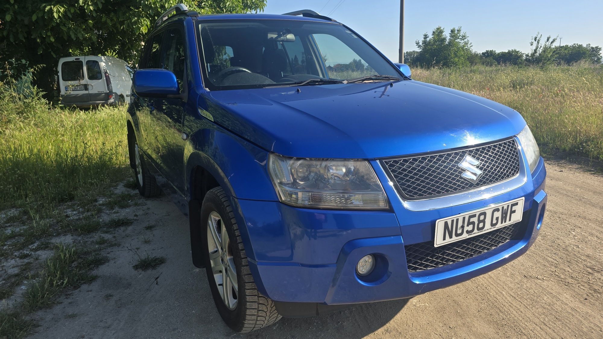 Suzuki grand vitara 2.0i 2009 на части