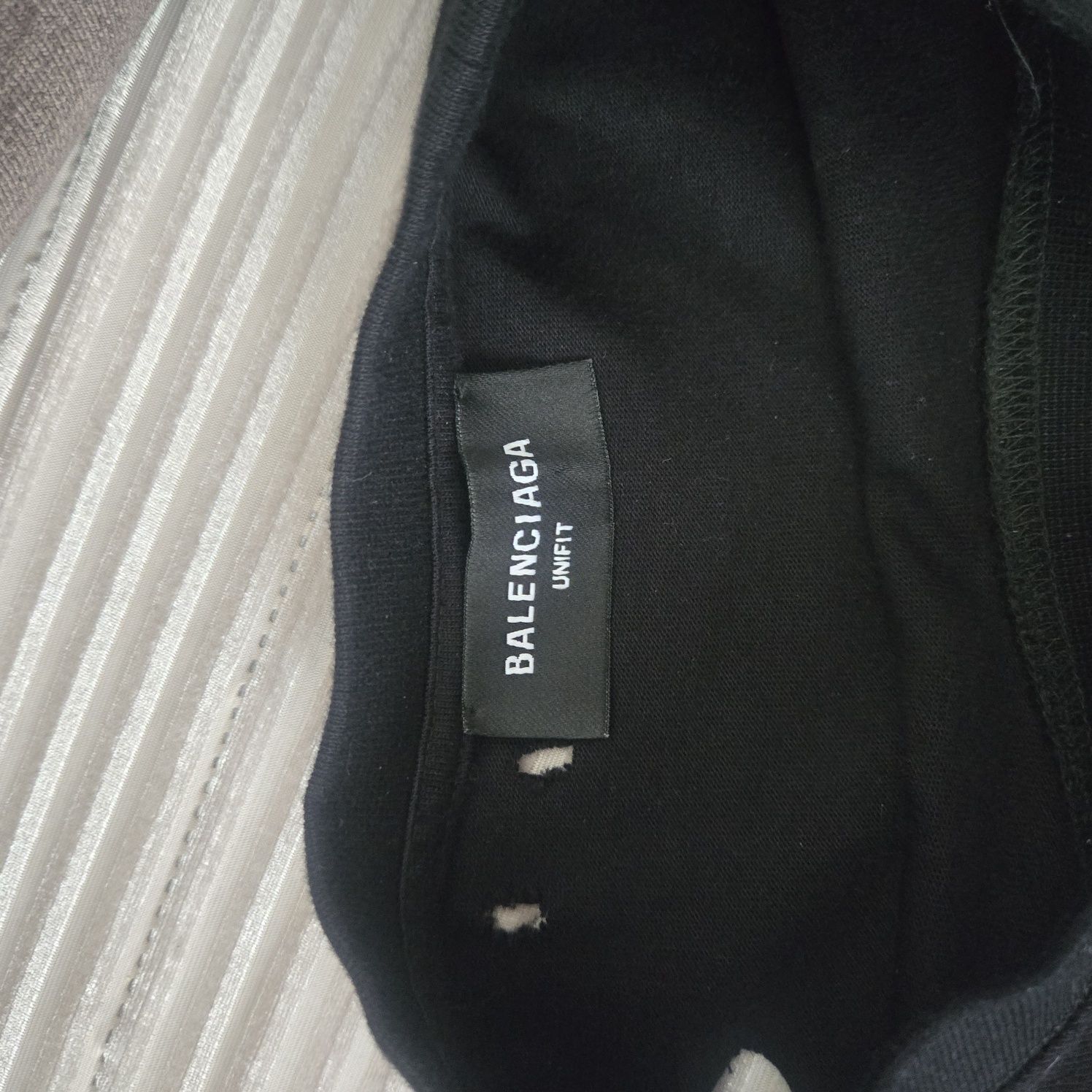 Balenciaga XL нова