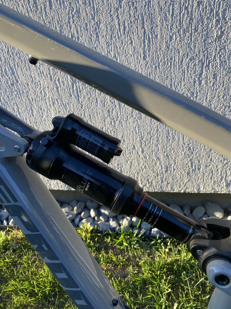 Bicicleta Nukeproof Mega Comp 275 (DEORE) 2021