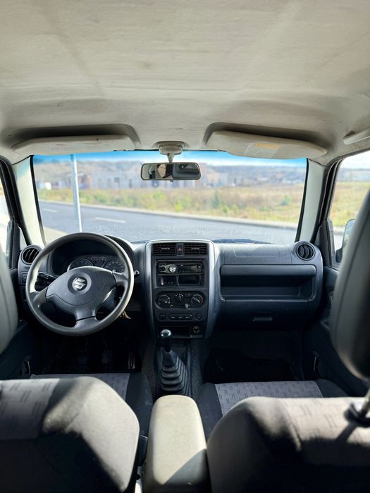 Suzuki jimny 1.3 benzină