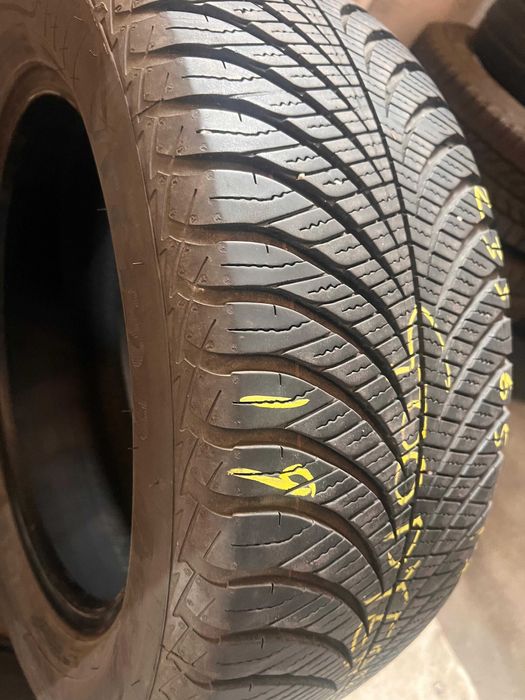 Super anvelope AllSeason 2X 235/55 R17 Goodyear