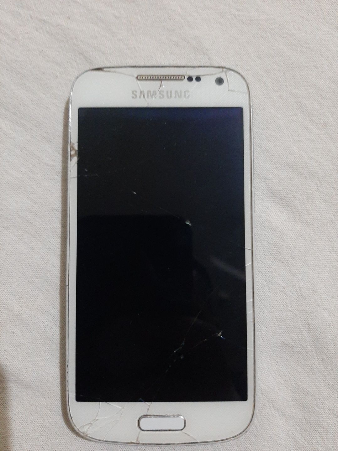 Samsung Galaxy S4 mini Duos GT-I9192, 8 ГБ