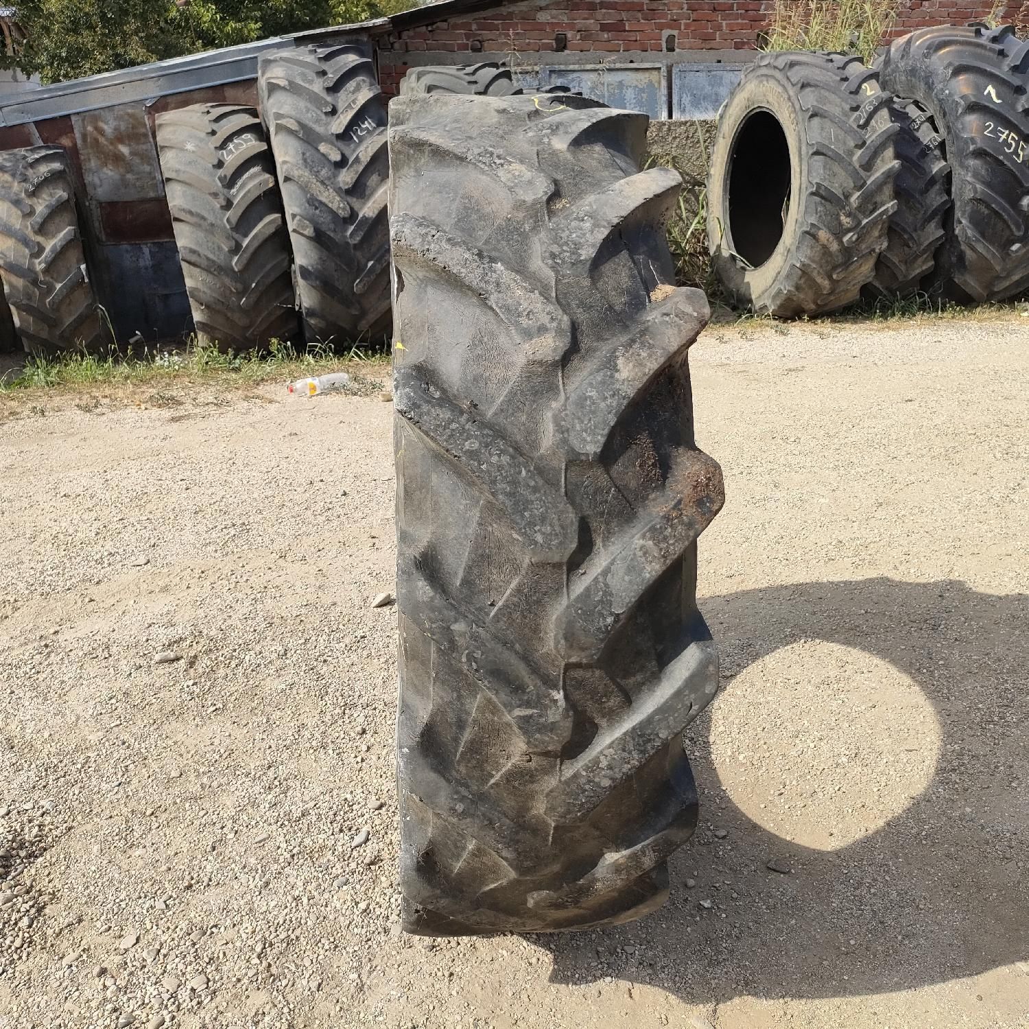 Cauciucuri 14.9R30 Pirelli Anvelope Second Hand REZISTENTE