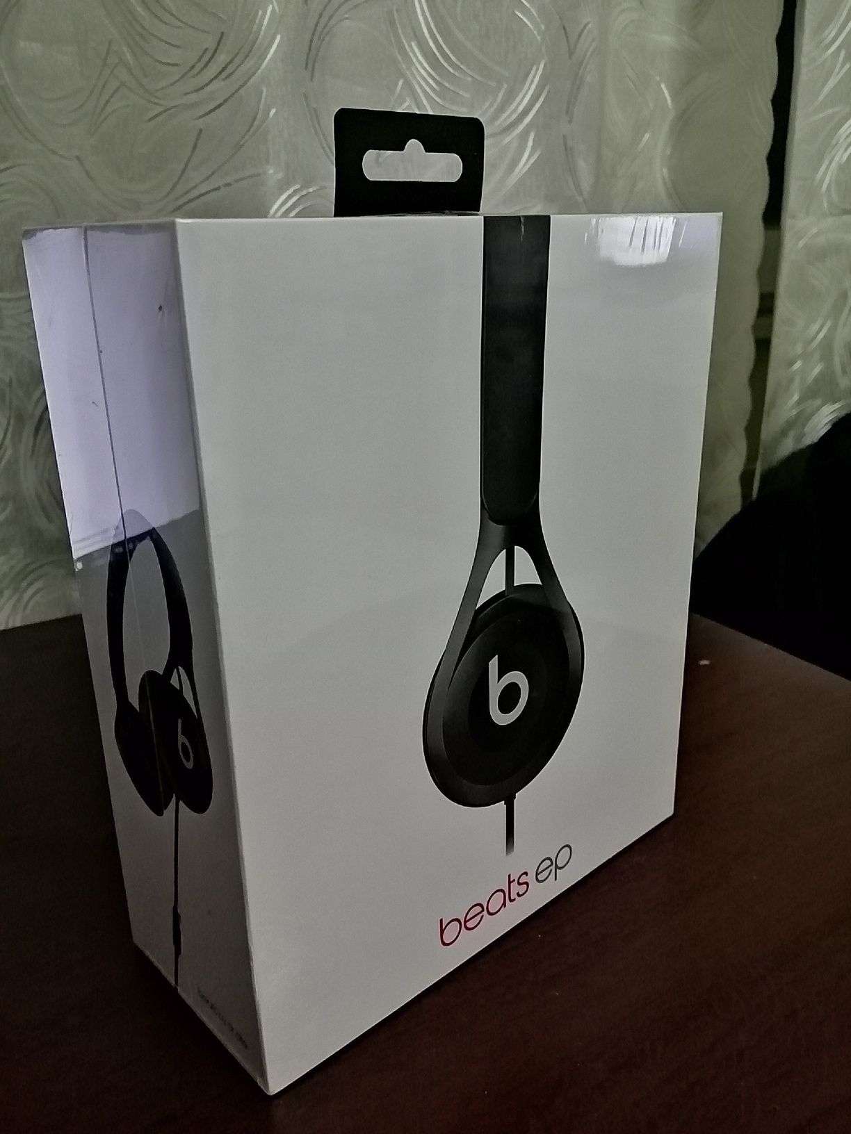 Слушалки Beats Еp Mate Black by Dr. Dre