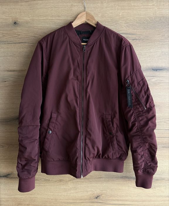 Мъжко бомбър яке Pull & Bear размер M.