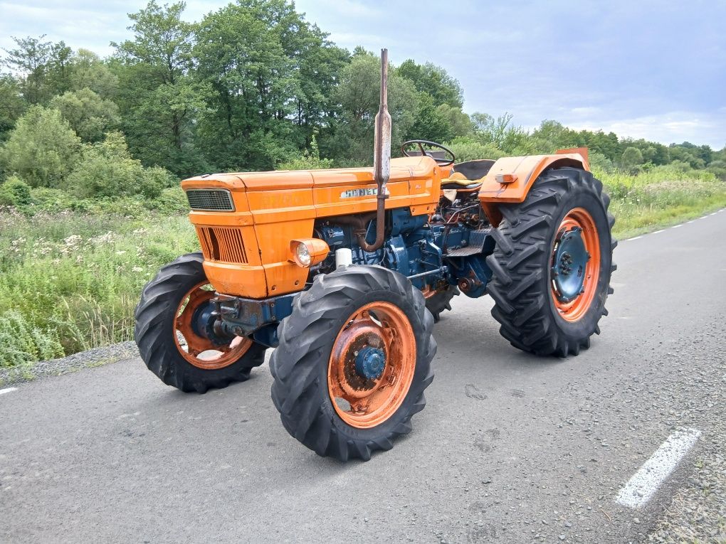 Tractor Fiat 670 Dt 4x4  67 cp în 4 cilindri recent adus