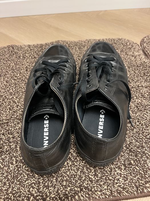 Tenesi converse și adidași Ck mărimea 46