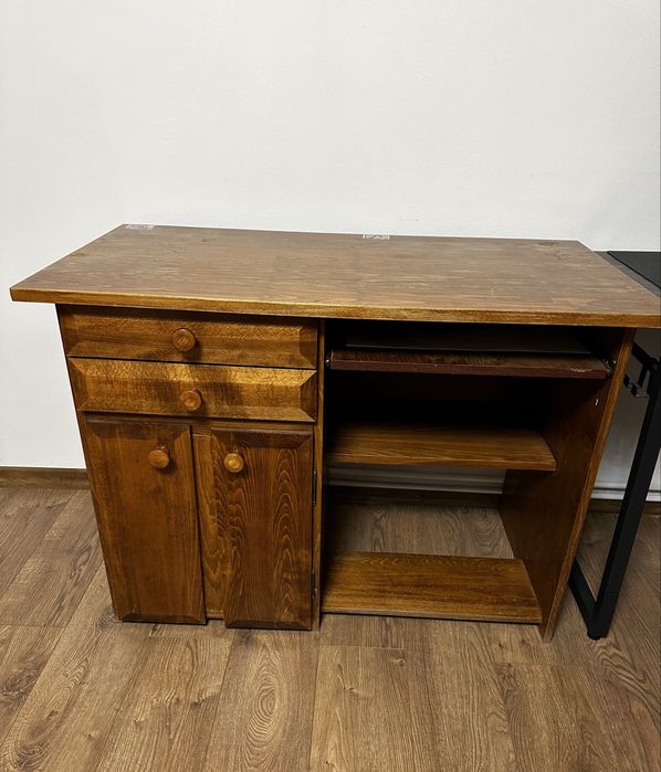 Birou in stare buna (nu ofer transport)