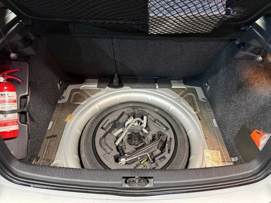 VW Golf V 2004 2L TDI