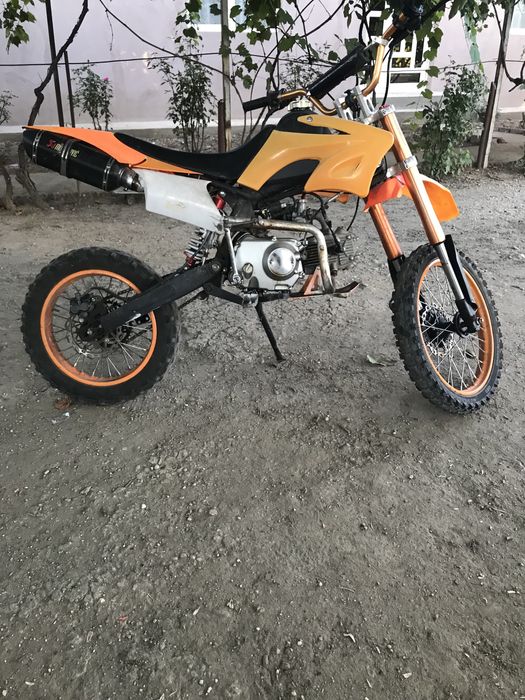 Cross 125 cc model mare