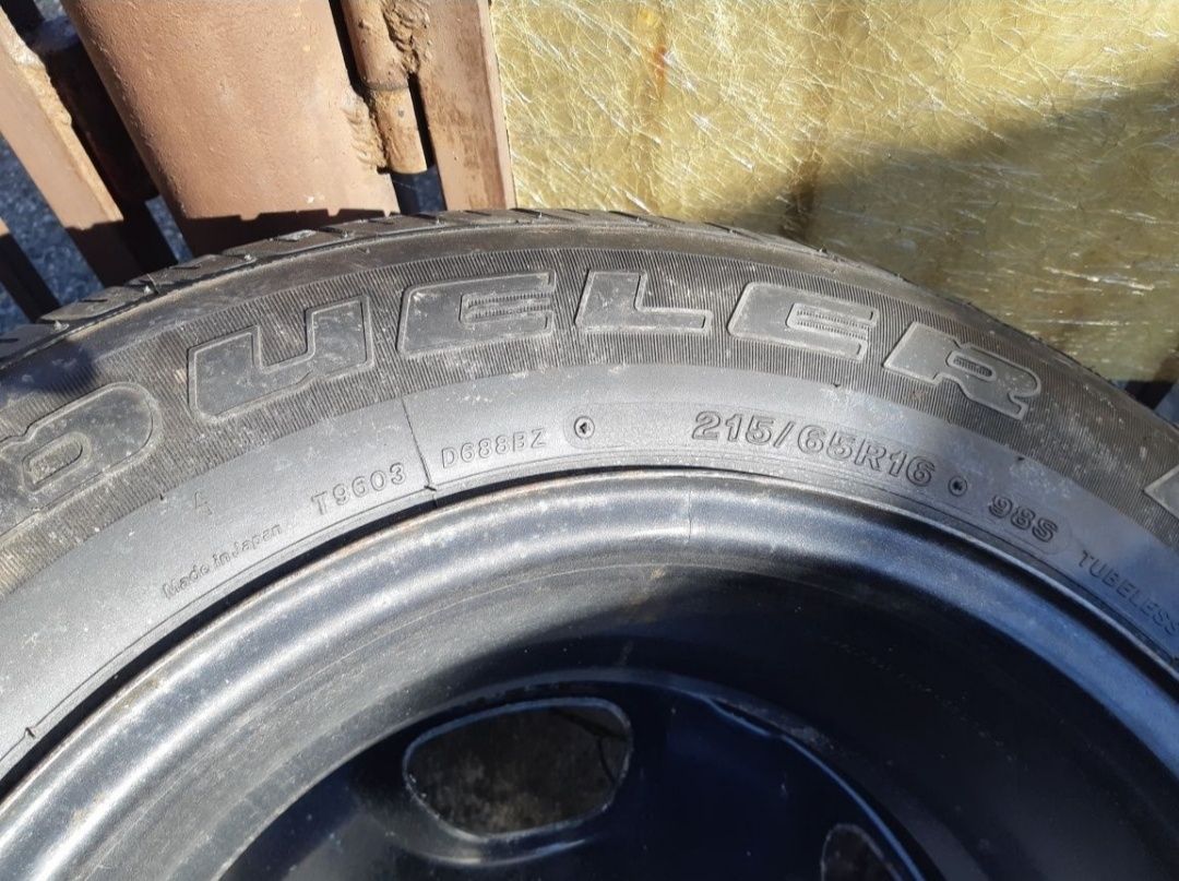 Încălțări 215 65 16 Bridgestone Dueler M+S Japan rulate