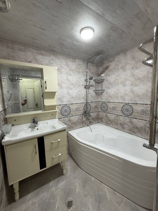 Срочно срочно  Продаётся квартира Гагарина Рудакий  Супермаркет Буюк