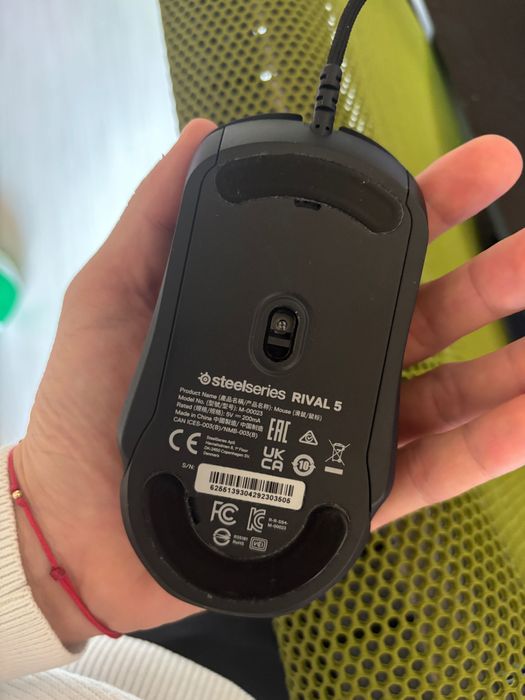 Монитор Philips 27