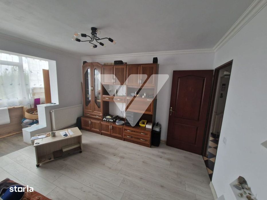 Apartament 3 camere decomandat mobilat etaj 2 Cisnadie Sibiu