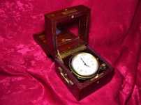 Ceas birou nautic giroscop quartz Elvetia, caseta mahon bronz colectie
