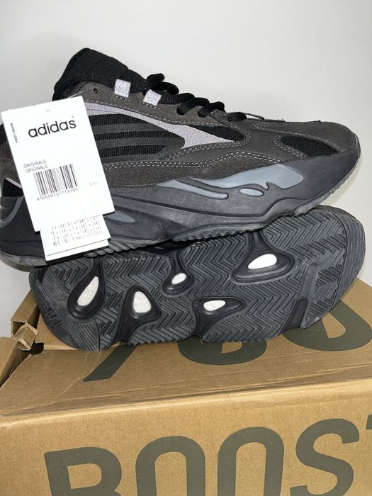 Yeezy 700 Black Sneakers