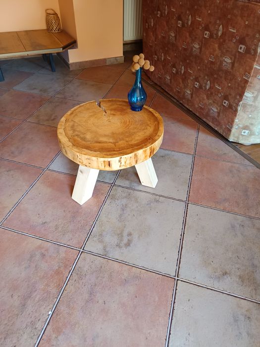 Masa cafea trunchi larice