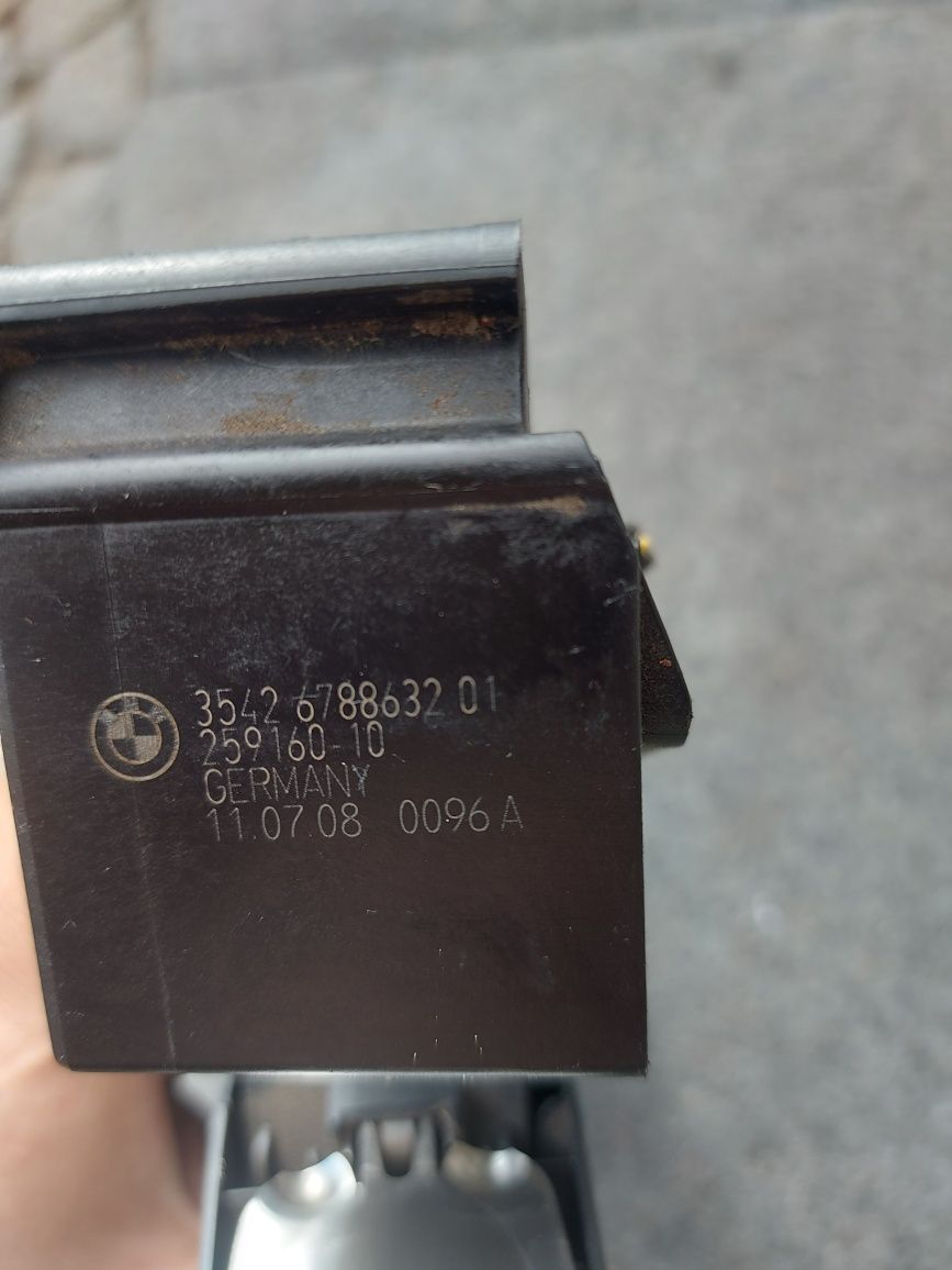 Потенциометър БМВ Е90 Е91 / BMW E9O E91