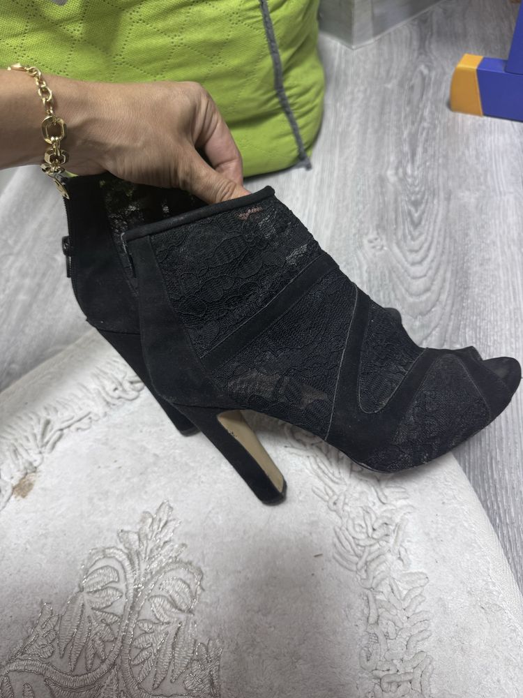Ayollar oyoq kiymi Turkiya 37 razmer