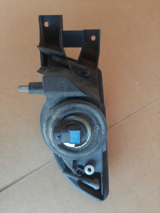 Proiector ceata dreapta Lancia Delta 3