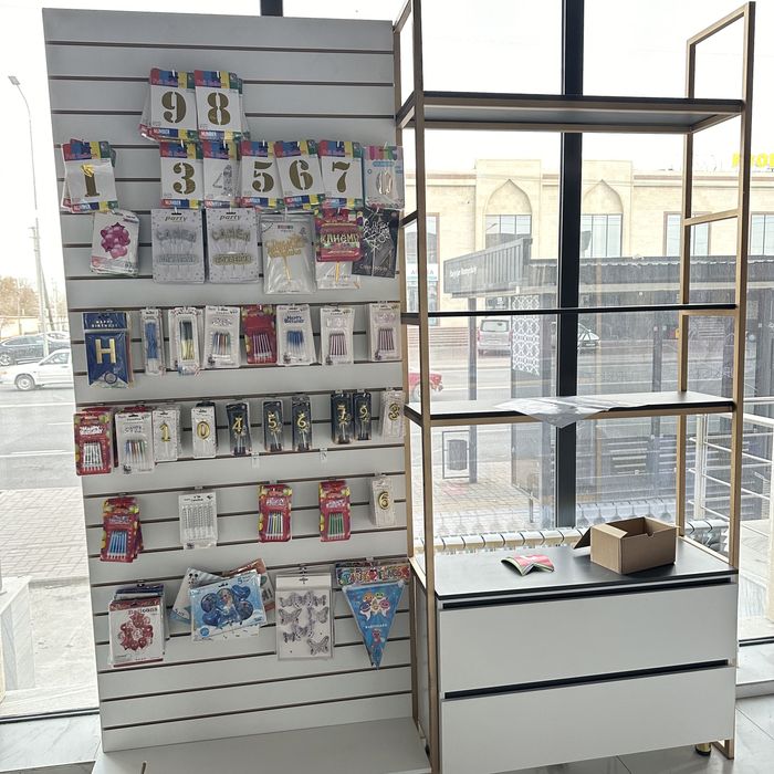 Мебель для цветочного магазина