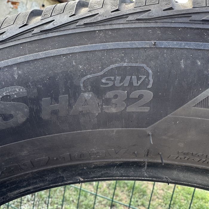 225/60/17 SUV Kumho 2020 DOT 5.2ММ ГРАЙФЕР 2 БРОЯ