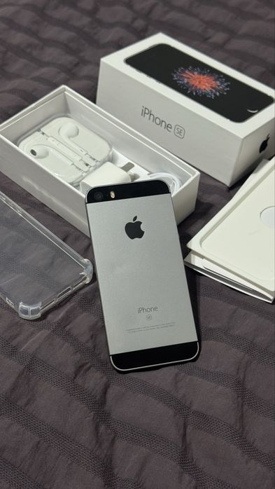 iPhone SE Айфон СЕ 1 поколения