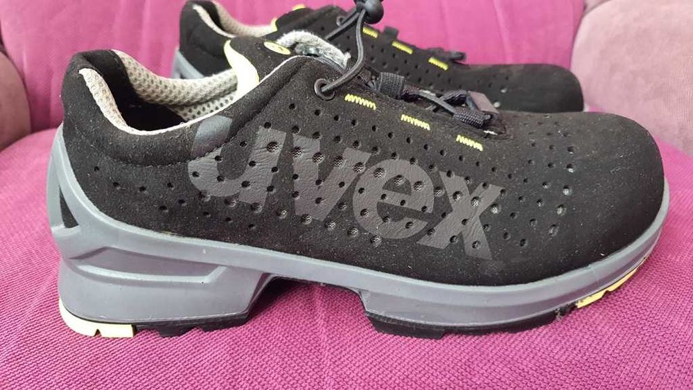 Pantofi UVEX S1 SRC ESD 8543.8 marimea 39 -39,5
