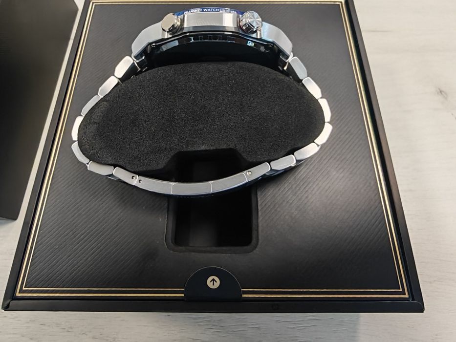 Като нов Huawei Watch Ultimate Blue Voyage Гаранция