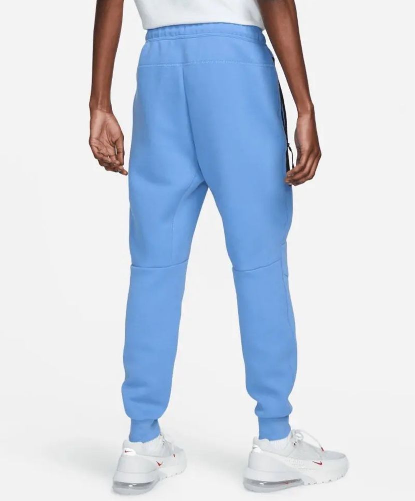 Мъжко долнище Nike Tech Fleece Polar Blue - размер S