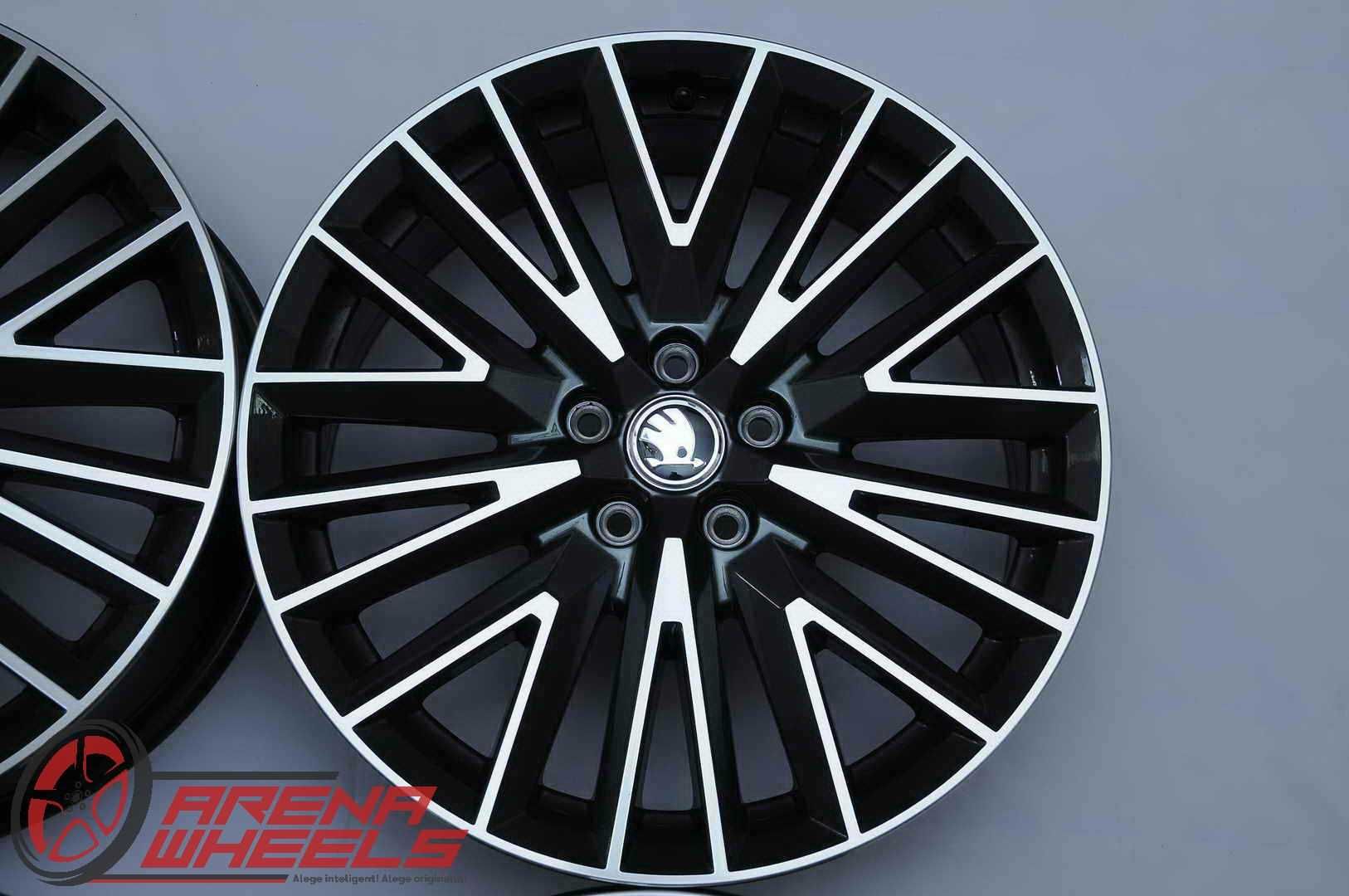 Jante Noi 19 inch Originale Skoda Kodiaq Karoq Superb Yeti Octavia R19