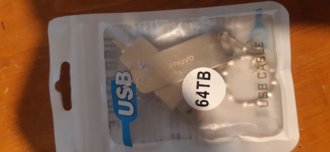 Memorie USB mixt  Lenovo  64TB nou