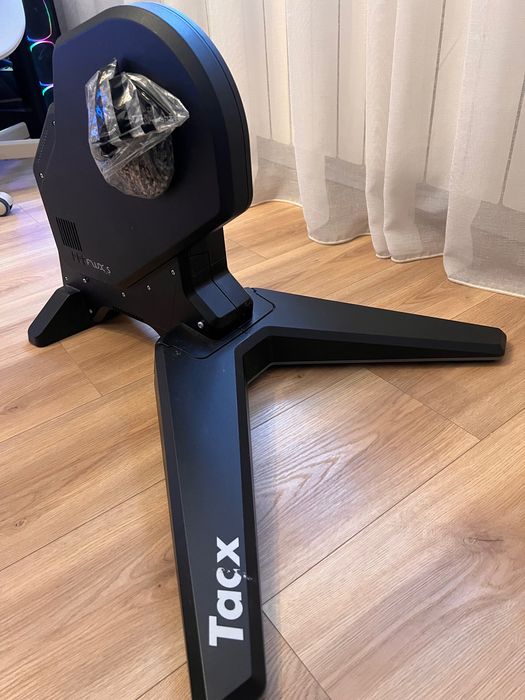 Домашен Велотренажор HOME TRAINER TACX FLUX S