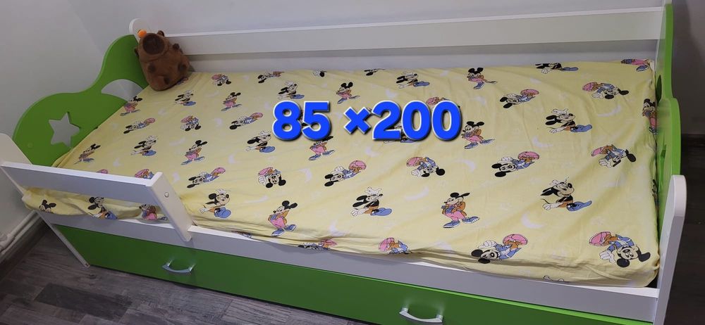 Vând dormitor copii pot oferi montajul si transportul dacă se doreste