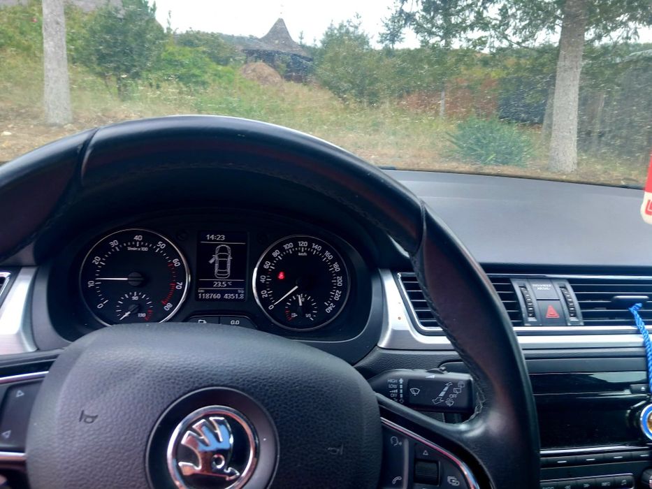 Skoda rapid 1.2 tsi 2014