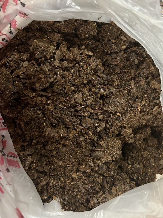 Vand propolis atent selecționat