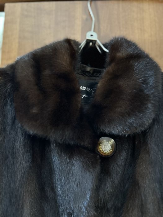 Продам норковую шубу