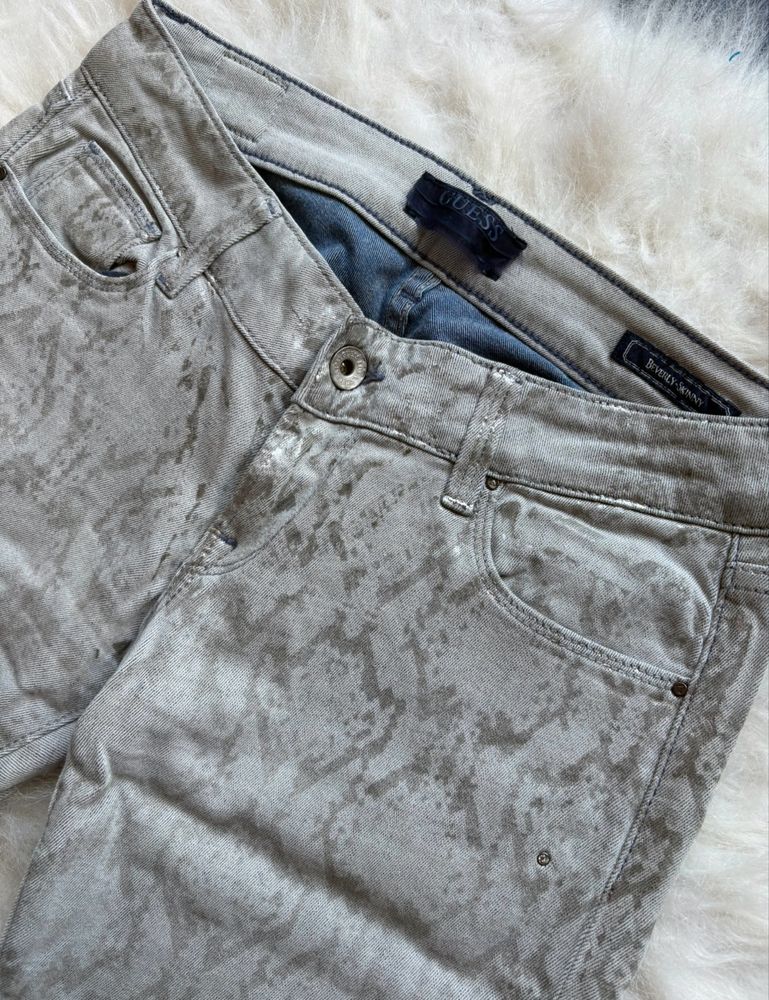 Блуза Marc Cain Tiger print тениска коприна + дънки Guess