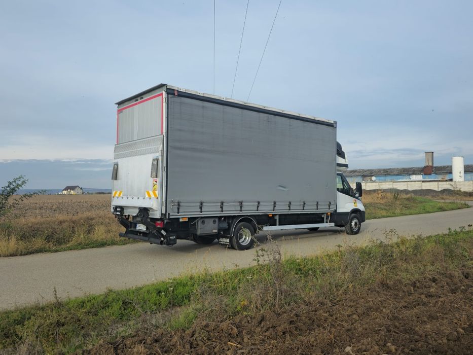 Iveco daily 72c18 ,15 europaleți, Lift hidraulic