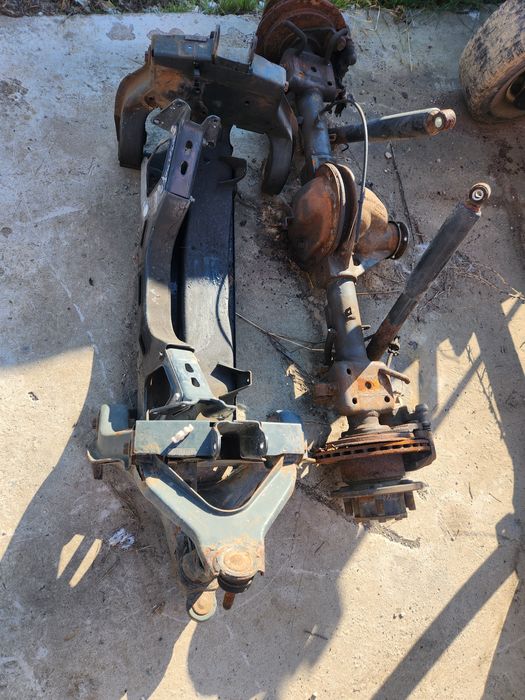 Jug față Pune spate Iveco Daily