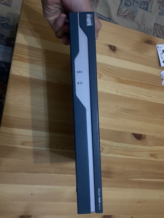 Cisco 1840 маршрутизатор