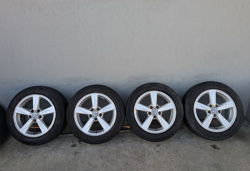 Jante MATRES 16" Volvo V40 S60 V60 S80 V70 S40 V50 C30 C70 anvelope 205/55 R16 Riken 31317285
