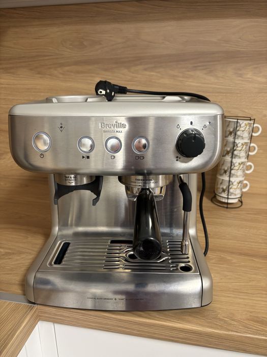 Aparat de cafea berille barista max nou