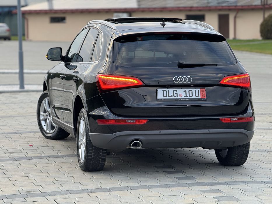 Vand Audi Q5  Model Facelift 2.0TDI 177 CP 4*4 Cutie Automata