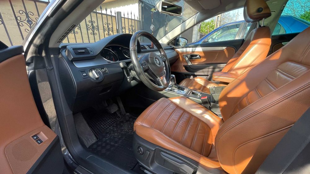 Volkswagen Passat CC 2010