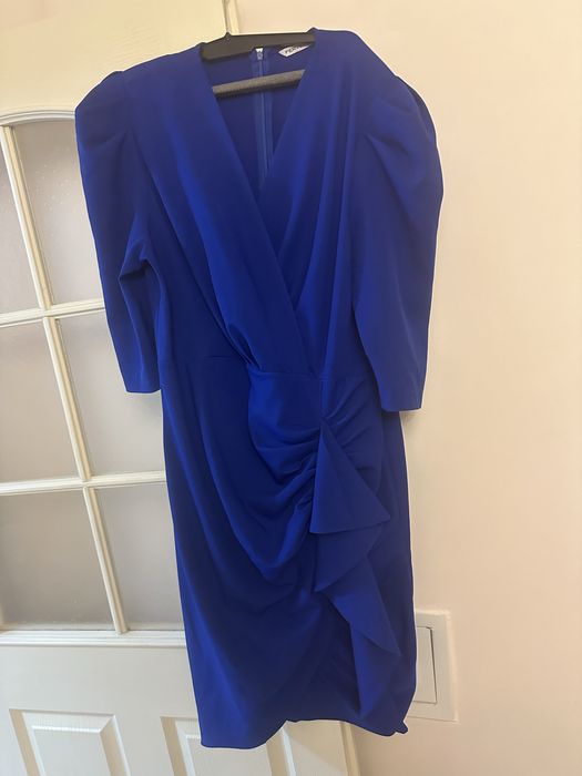 Oficialna roklq izpozvan samo 4 casa kato nova e