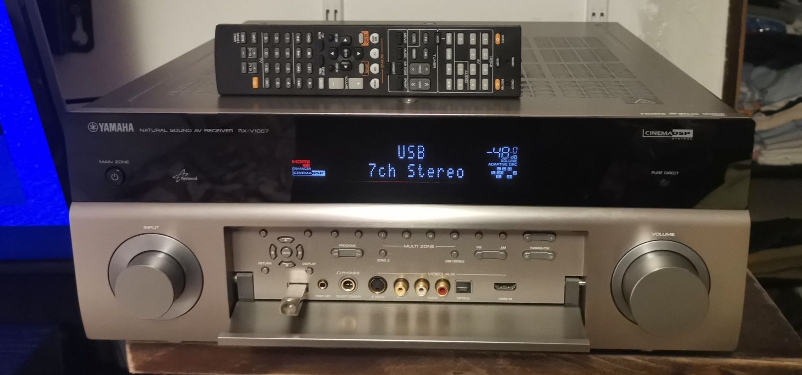 Vând stație,natural sound av receiver yamaha rx-v1067